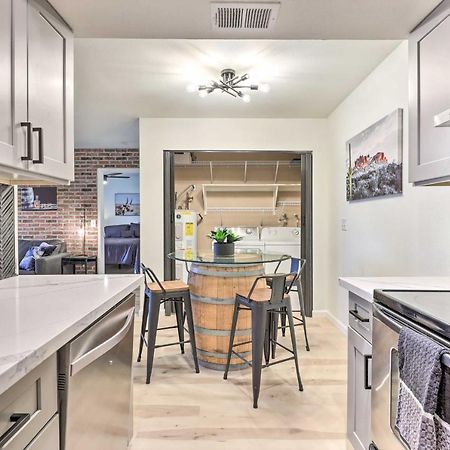 Renovated Chandler Townhome Walk To Downtown Экстерьер фото