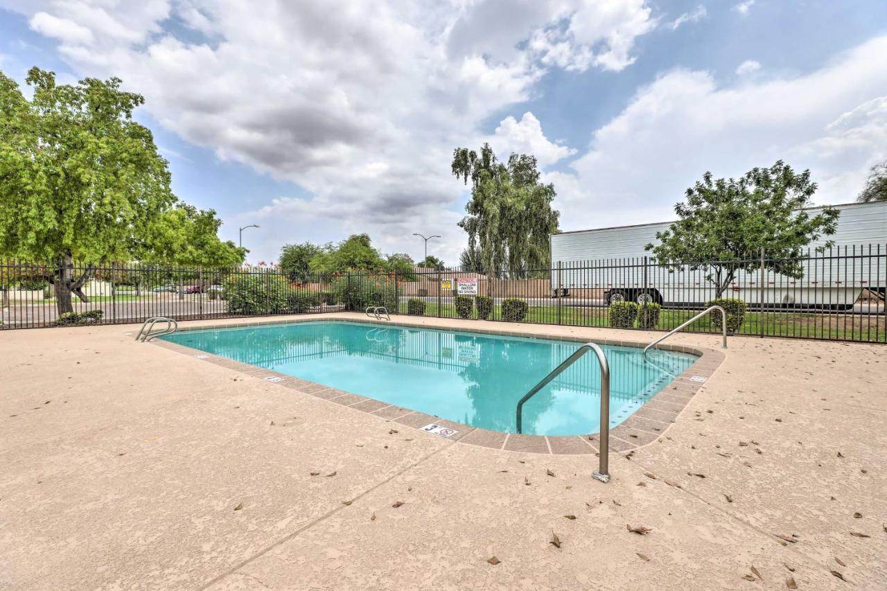 Renovated Chandler Townhome Walk To Downtown Экстерьер фото